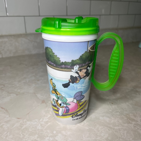 Lot of 3 quick refill Disney parks mugs - Picture 4 of 8